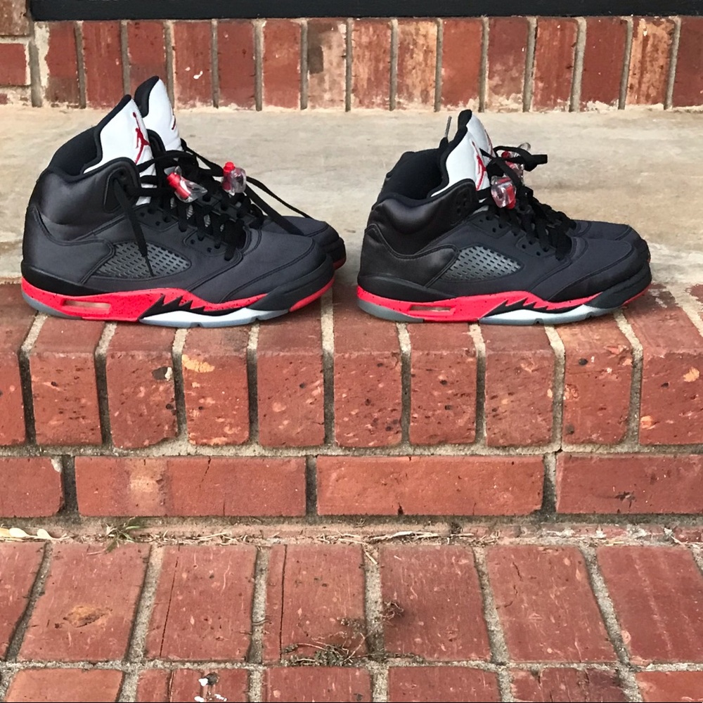 Air Jordan Retro 5 Satin Bred Sz 9 - Picture 10 of 12
